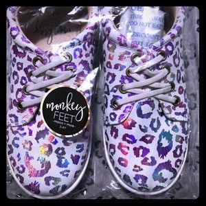 BNIP rainbow leopard bow back low tops